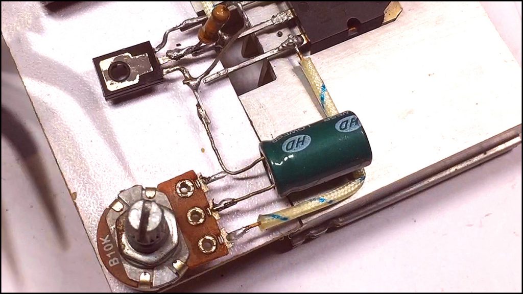 D718 D882 amplifier Image08